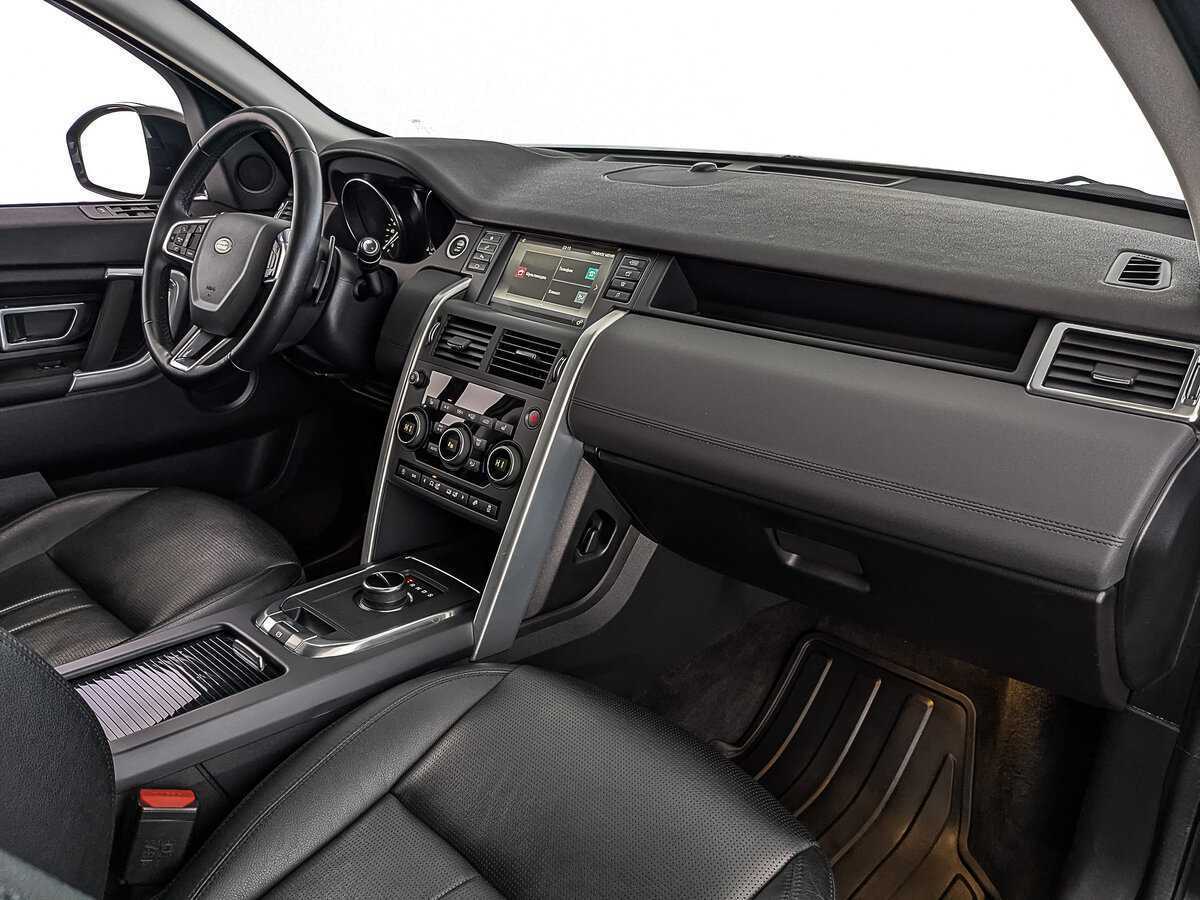 Land Rover Discovery Sport 2019 года с пробегом. Фото: #12