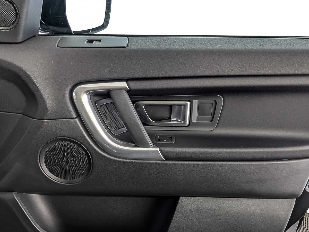 Land Rover Discovery Sport 2019 года с пробегом. Фото: #22