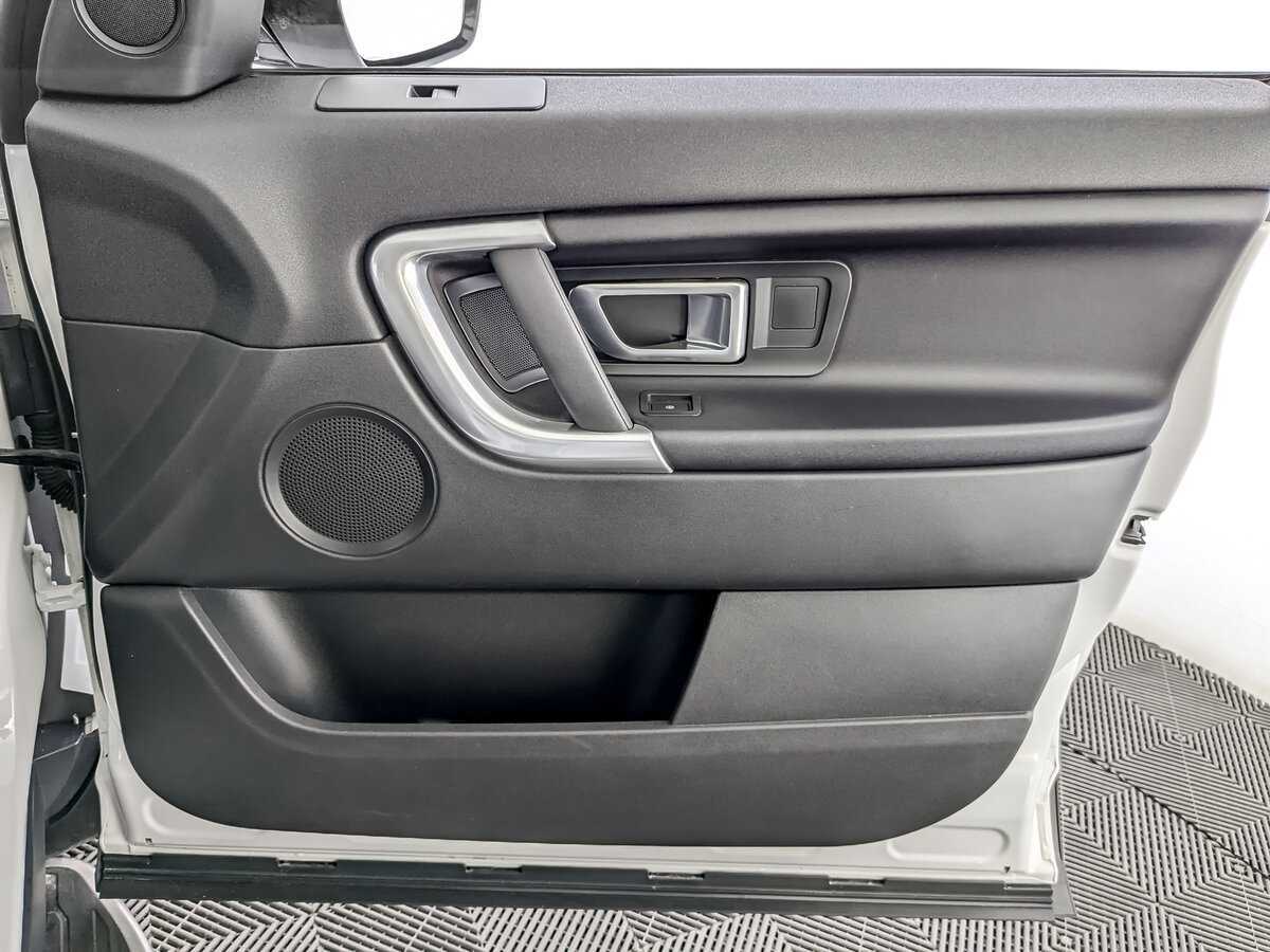 Land Rover Discovery Sport 2018 года с пробегом. Фото: #24