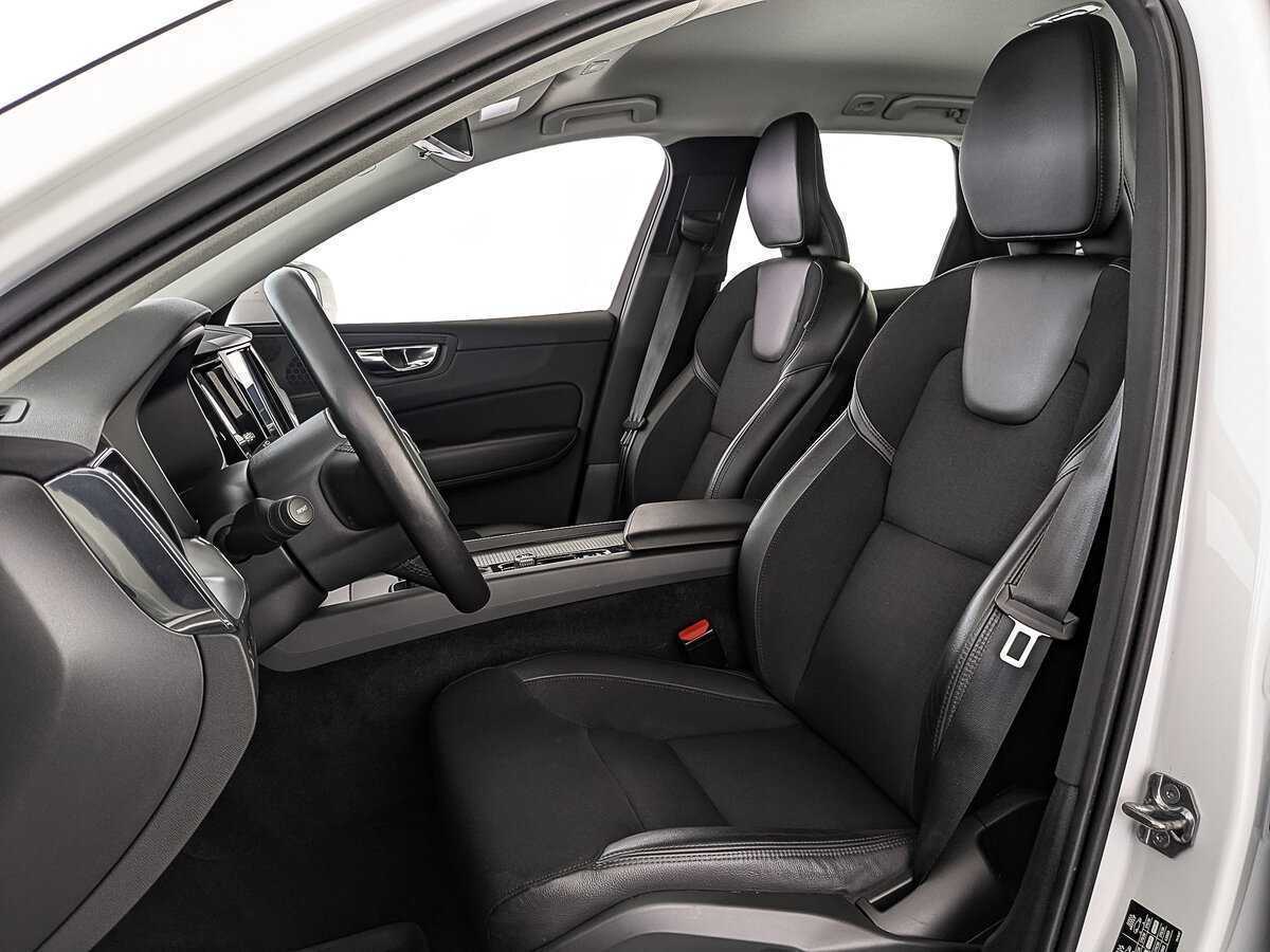 Volvo XC60 2019 года с пробегом. Фото: #18