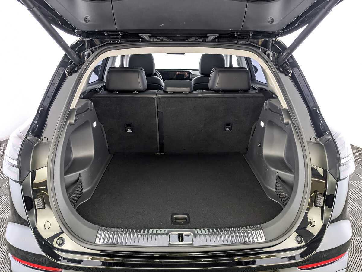 Hongqi HS5 2023 года с пробегом. Фото: #8