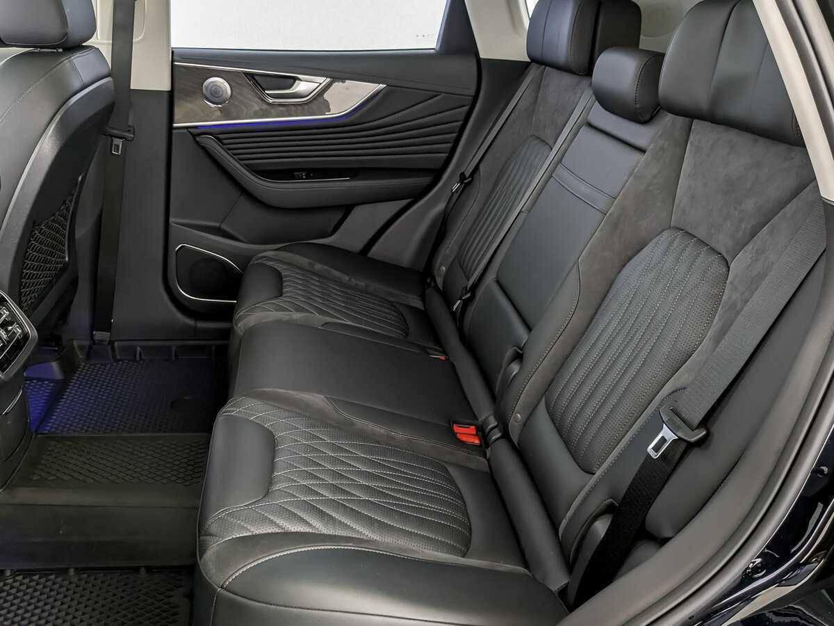 Hongqi HS5 2023 года с пробегом. Фото: #10