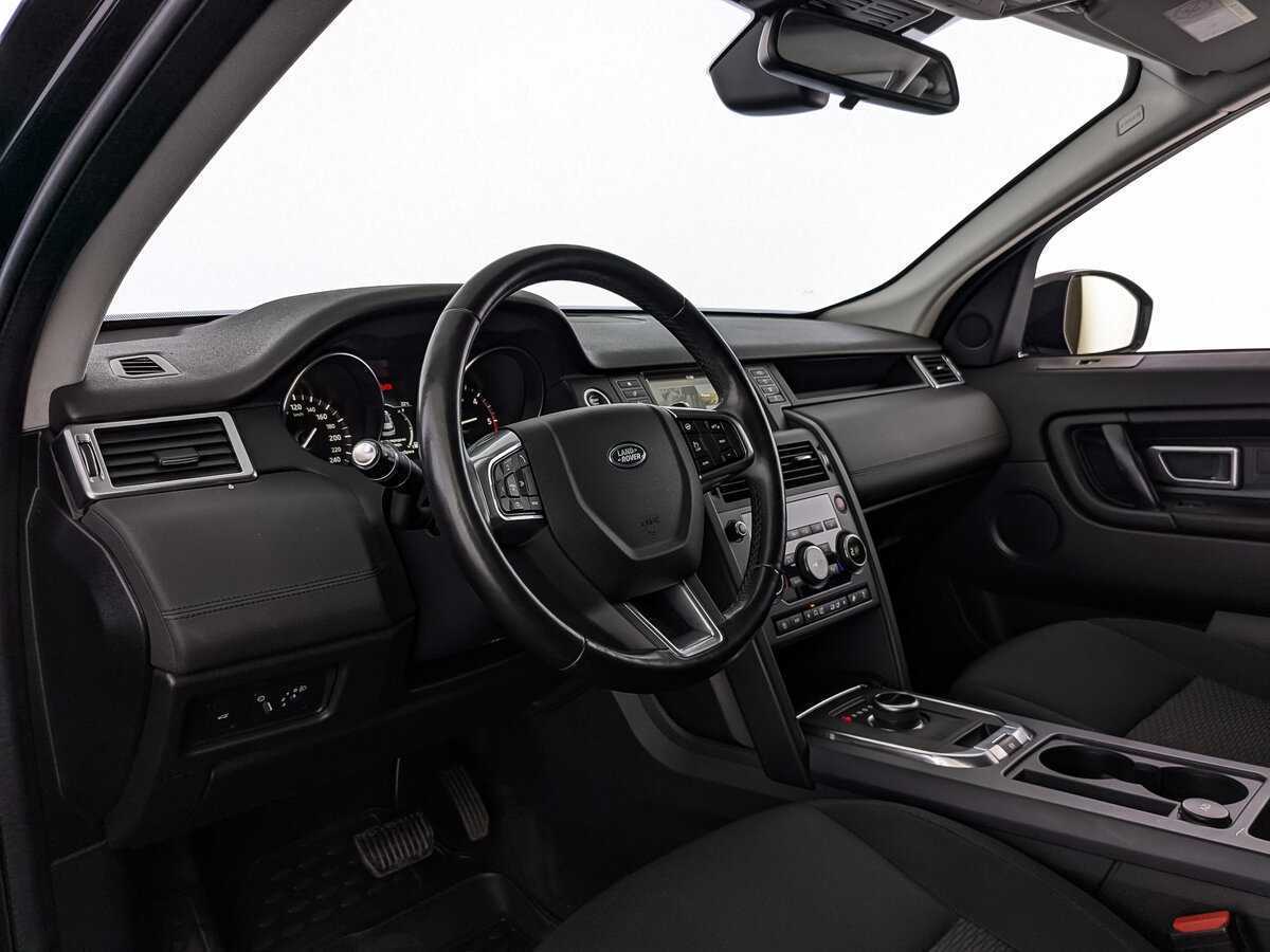 Land Rover Discovery Sport 2019 года с пробегом. Фото: #14