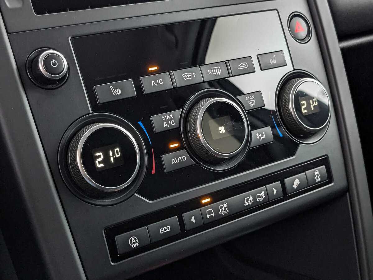 Land Rover Discovery Sport 2019 года с пробегом. Фото: #20