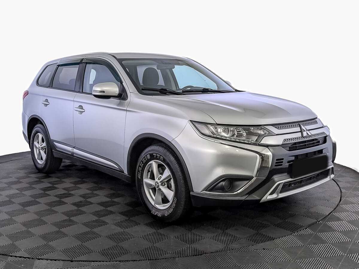 Mitsubishi Outlander 2019 года с пробегом. Фото: #2