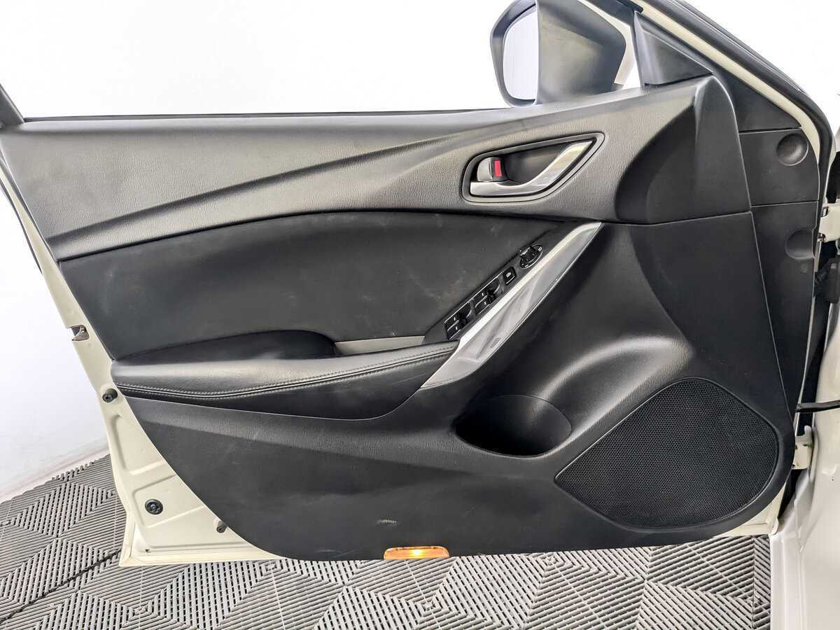 Б/У Мазда 6 2014 года. Фото: #18