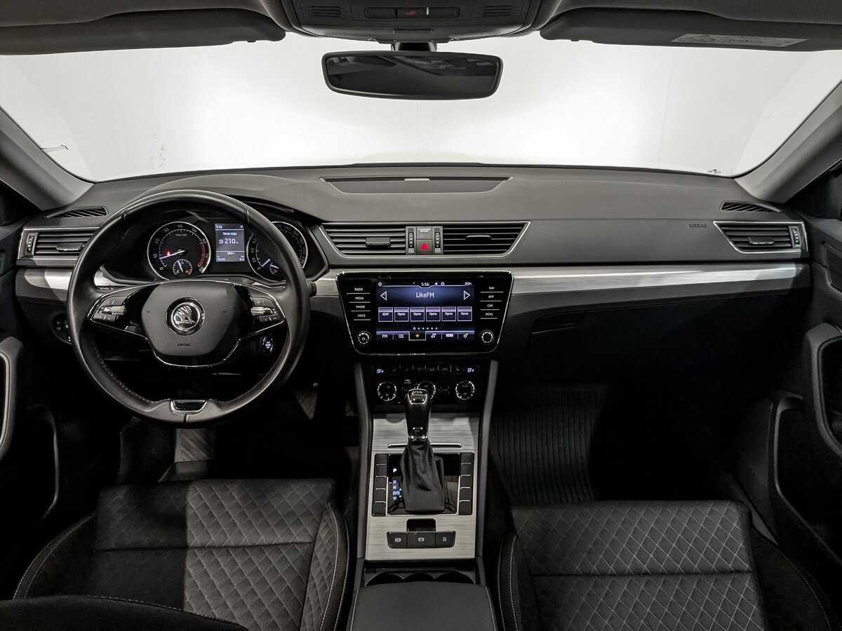 Skoda Superb 2020 года с пробегом. Фото: #14