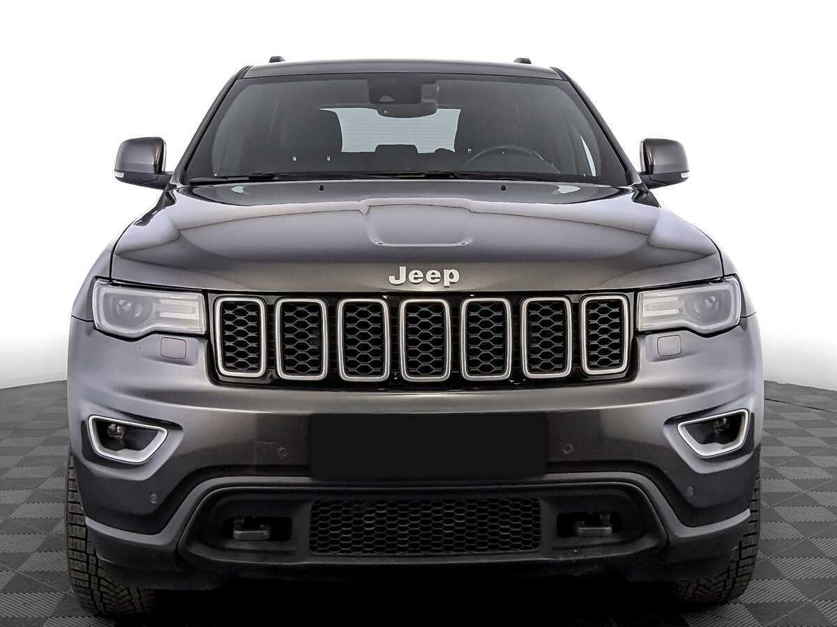 Jeep Grand Cherokee 2018 года с пробегом. Фото: #1