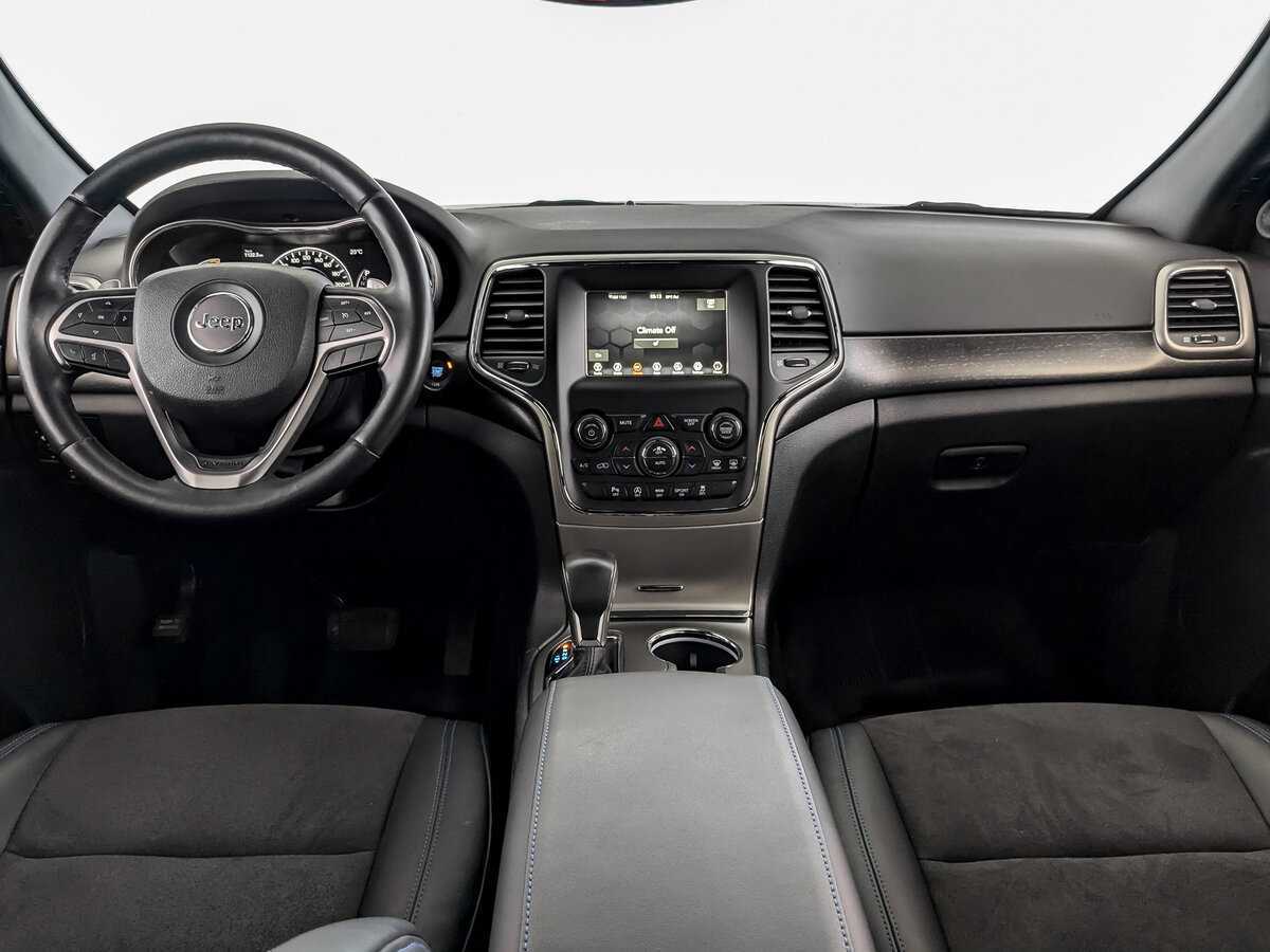 Jeep Grand Cherokee 2018 года с пробегом. Фото: #12