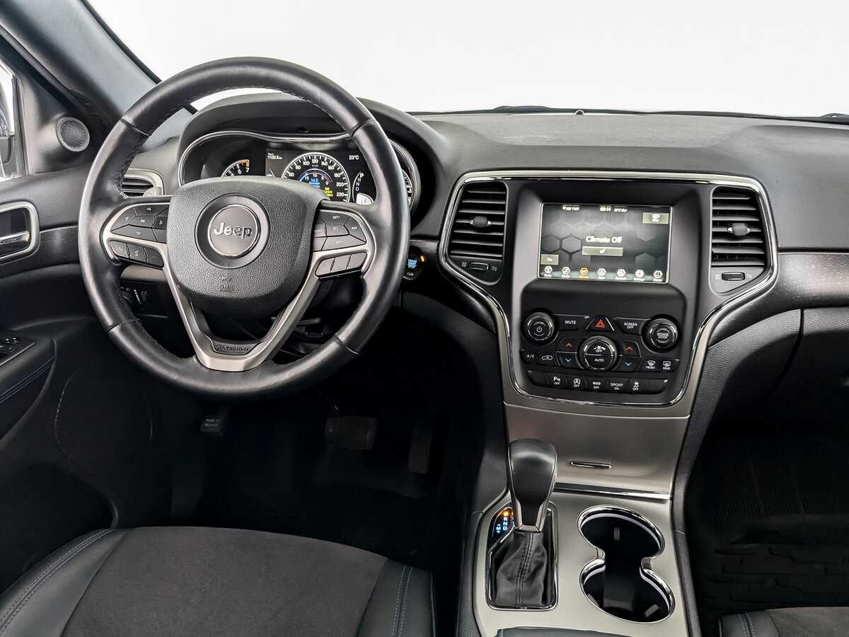 Jeep Grand Cherokee 2018 года с пробегом. Фото: #25