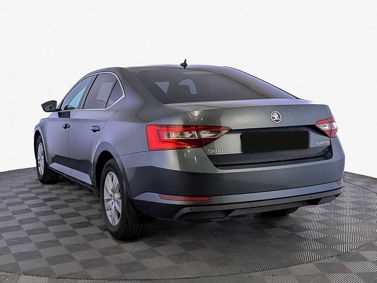 Skoda Superb 2019 года с пробегом. Фото: #6
