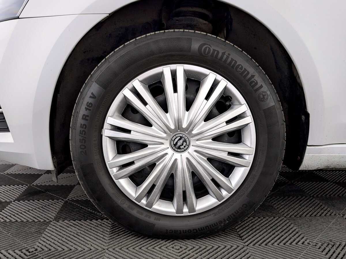 Skoda Octavia 2020 года с пробегом. Фото: #17