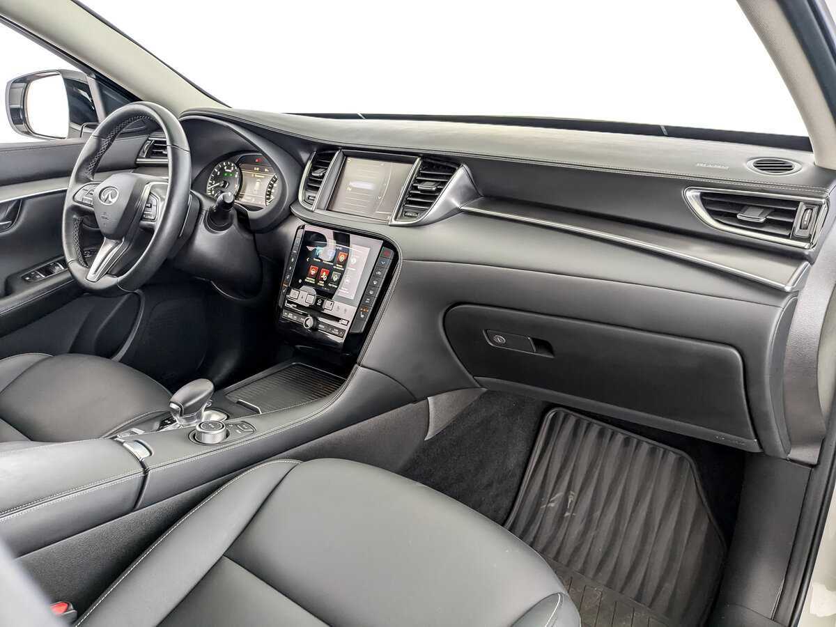 Infiniti QX50 2018 года с пробегом. Фото: #10