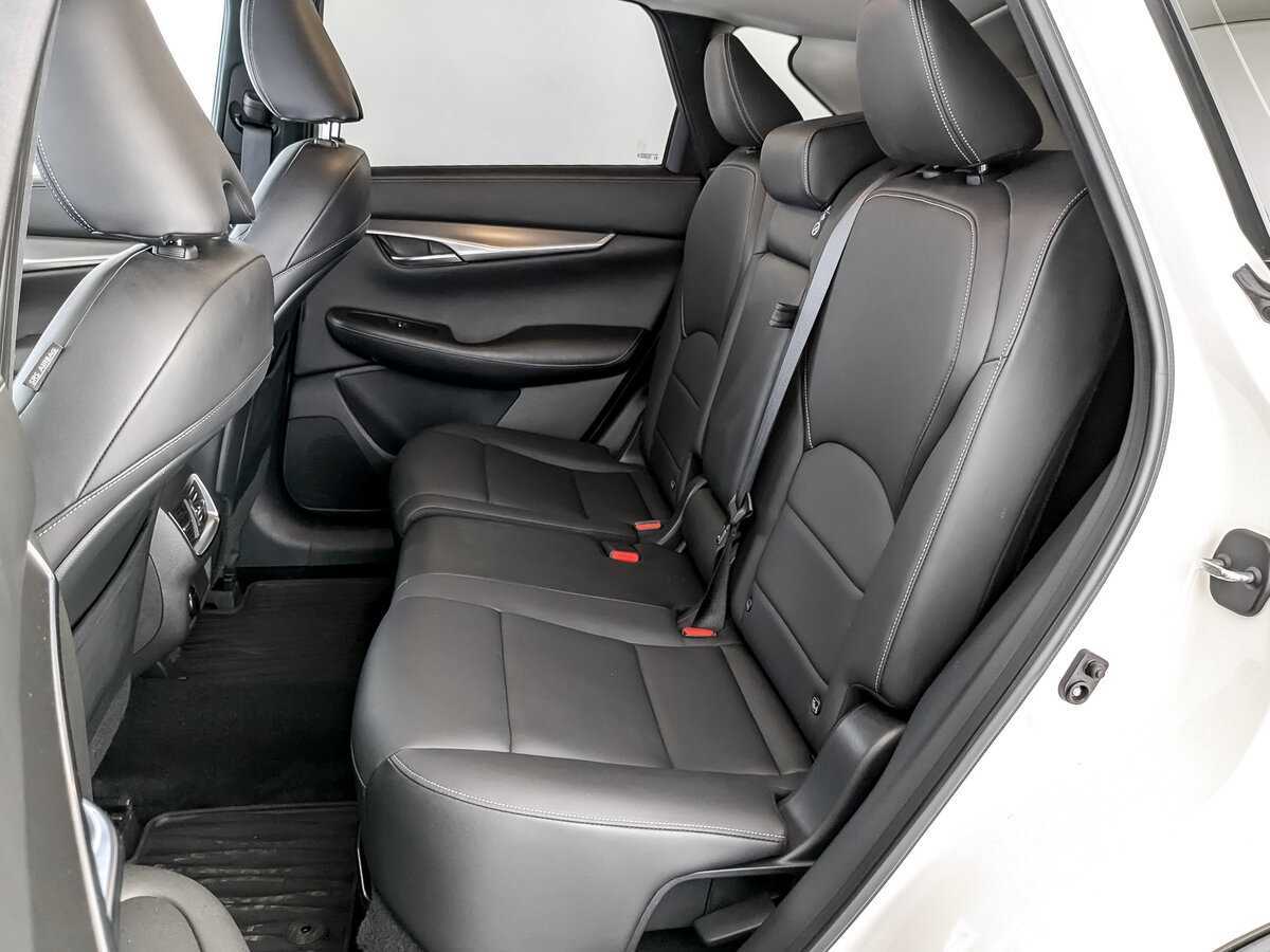 Infiniti QX50 2018 года с пробегом. Фото: #11