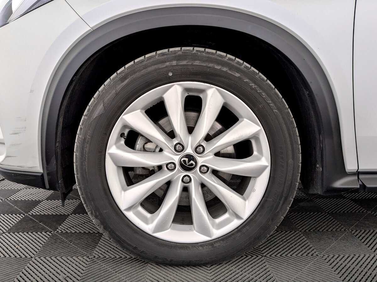 Infiniti QX50 2018 года с пробегом. Фото: #17