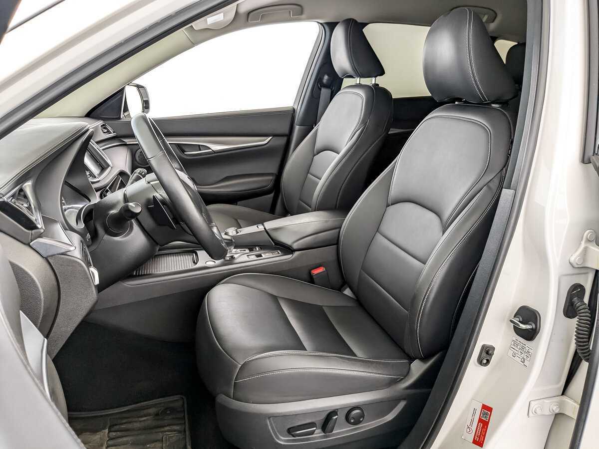 Infiniti QX50 2018 года с пробегом. Фото: #19