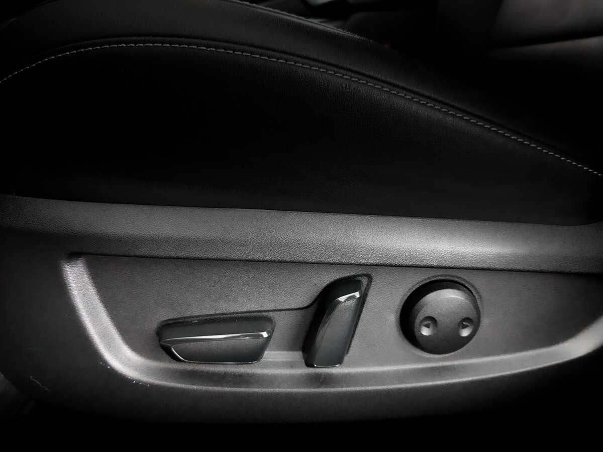 Infiniti QX50 2018 года с пробегом. Фото: #20