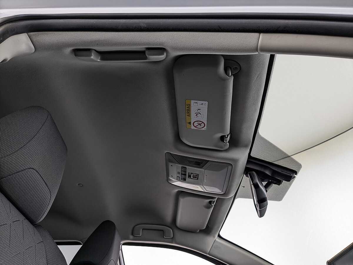 Toyota RAV4 2021 года с пробегом. Фото: #19