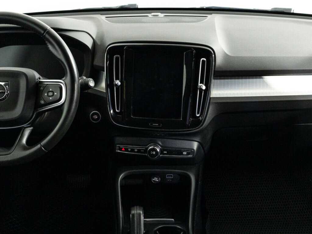 Volvo XC40 2018 года с пробегом. Фото: #13