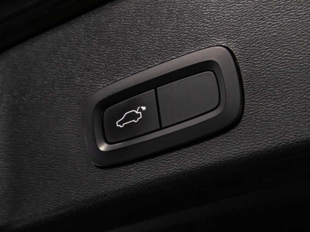 Volvo XC40 2018 года с пробегом. Фото: #14