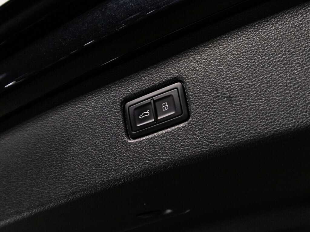 Audi Q7 2015 года с пробегом. Фото: #14