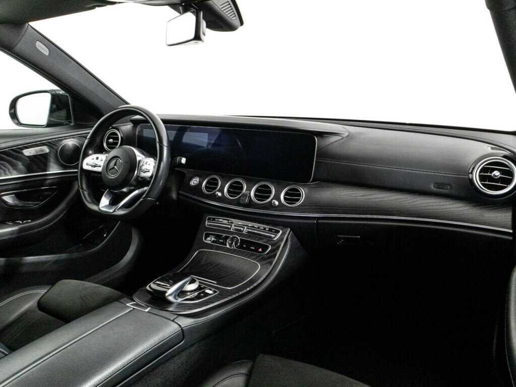 Mercedes-Benz E-Класс 2019 года с пробегом. Фото: #8