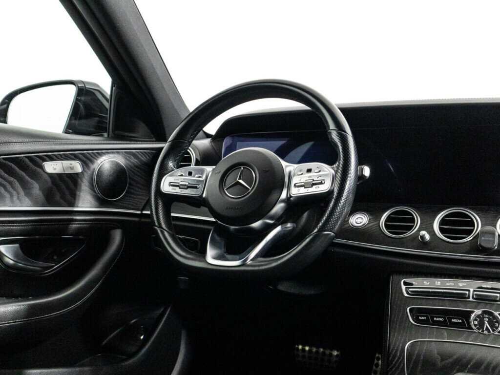 Mercedes-Benz E-Класс 2019 года с пробегом. Фото: #20