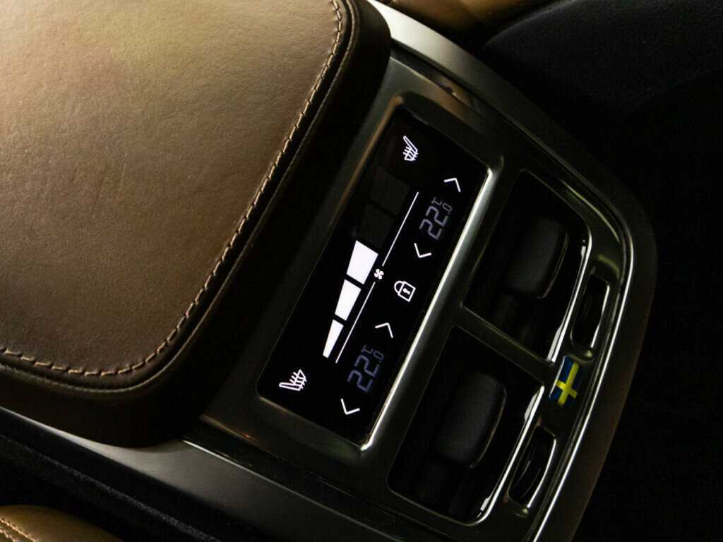 Volvo XC90 2018 года с пробегом. Фото: #18