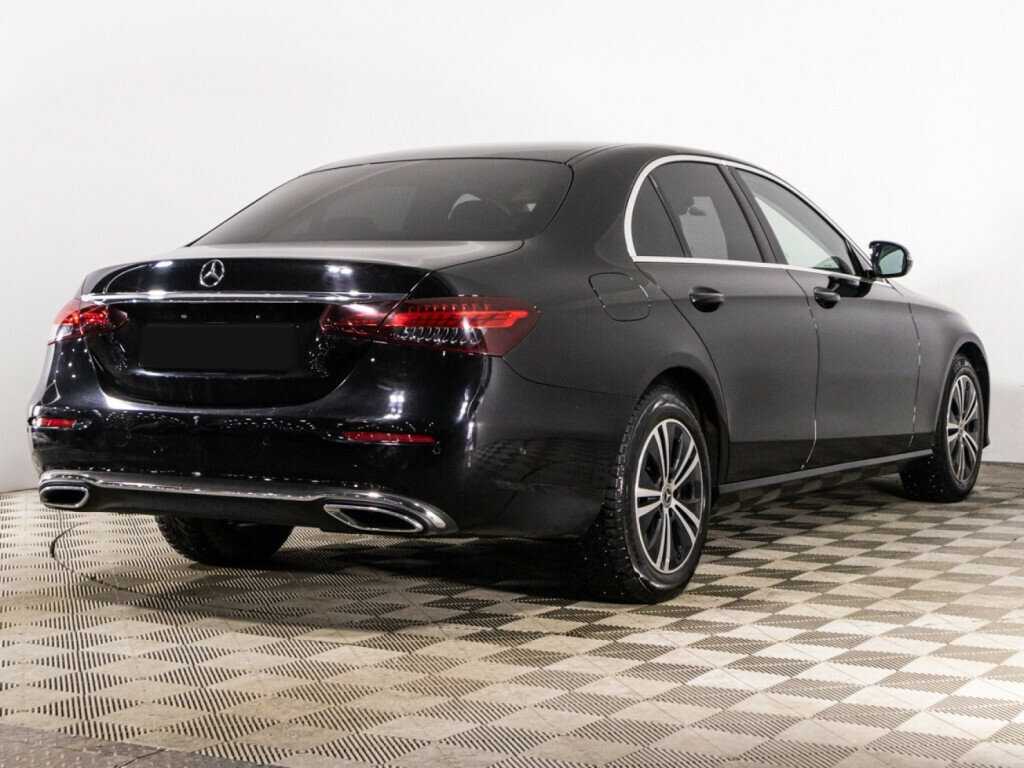 Mercedes-Benz E-Класс 2020 года с пробегом. Фото: #4