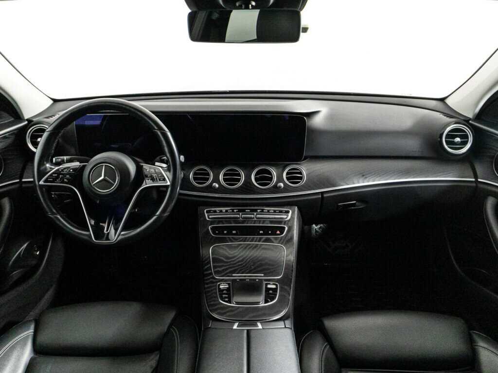 Mercedes-Benz E-Класс 2020 года с пробегом. Фото: #11