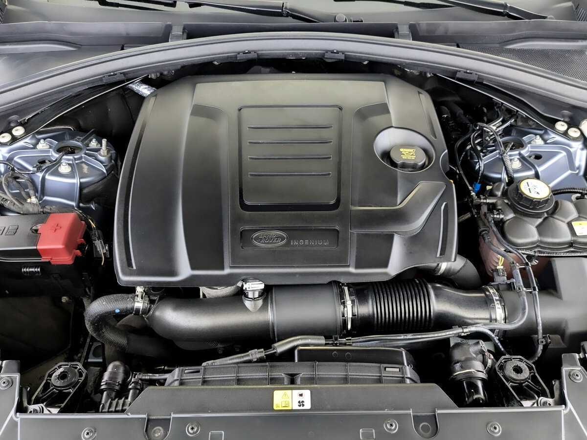 Land Rover Range Rover Velar 2019 года с пробегом. Фото: #8