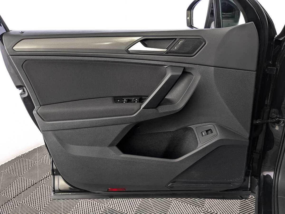 Volkswagen Tiguan 2019 года с пробегом. Фото: #17