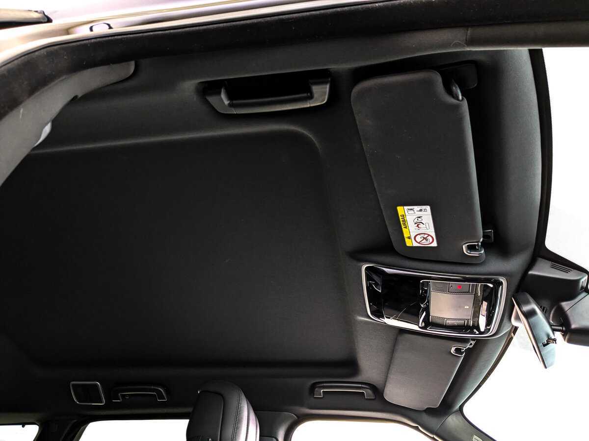 Land Rover Range Rover Sport 2020 года с пробегом. Фото: #23