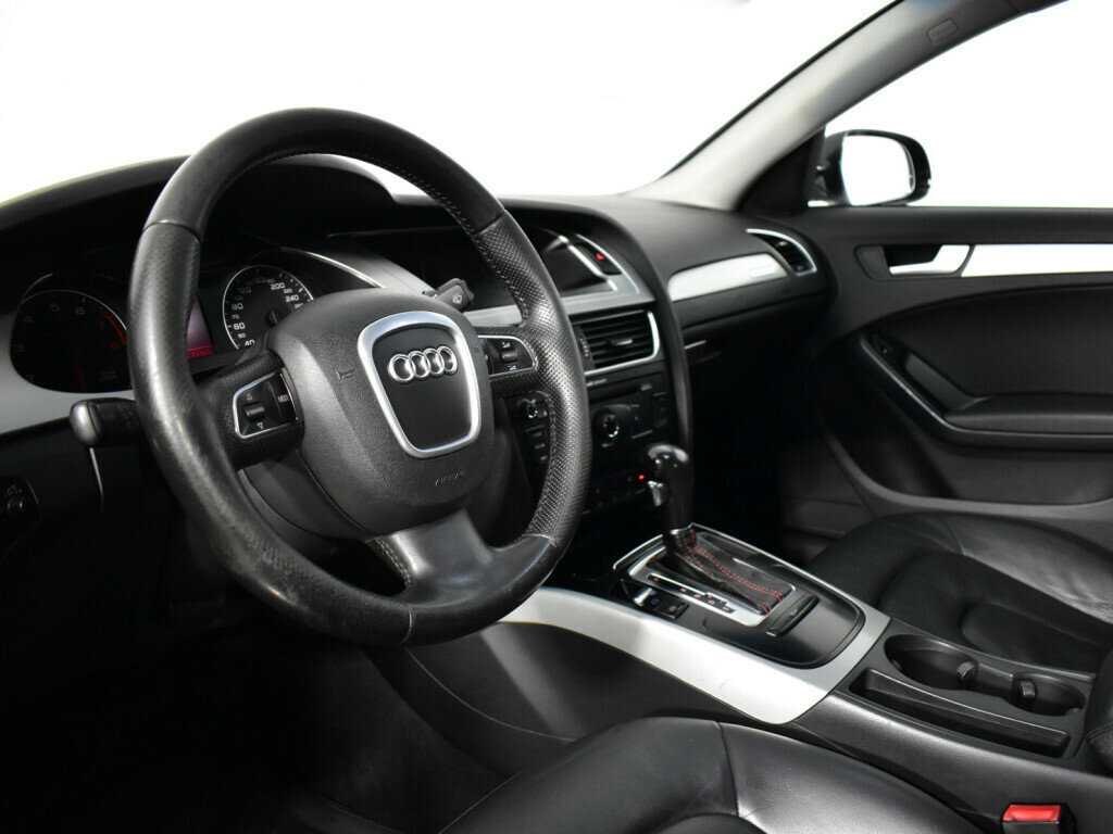 Audi A4 2011 года с пробегом. Фото: #12