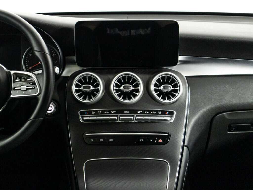 Mercedes-Benz GLC 2019 года с пробегом. Фото: #11