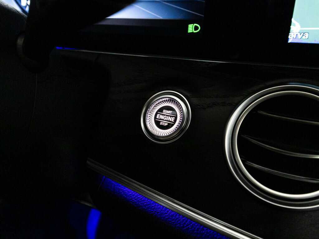 Mercedes-Benz E-Класс 2019 года с пробегом. Фото: #19