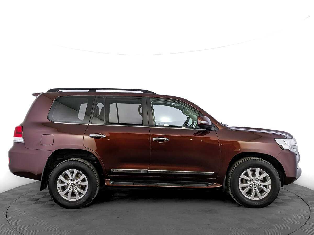 Toyota Land Cruiser 2018 года с пробегом. Фото: #3