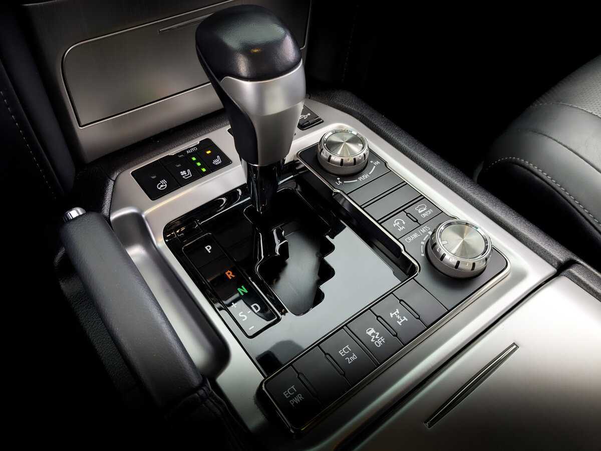 Toyota Land Cruiser 2018 года с пробегом. Фото: #25
