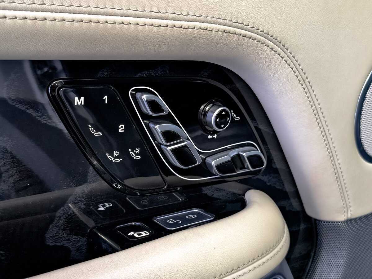 Land Rover Range Rover 2020 года с пробегом. Фото: #25