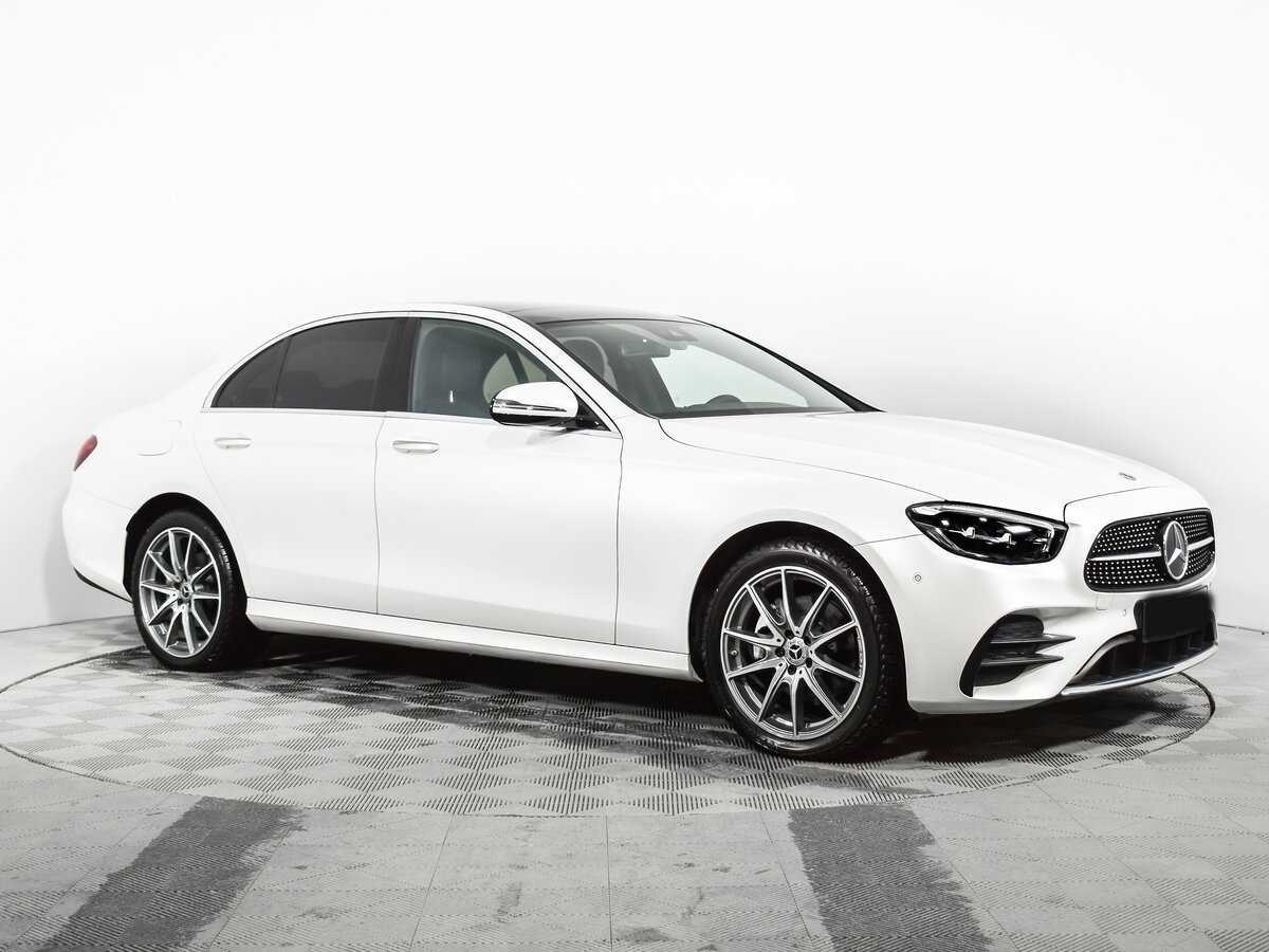 Mercedes-Benz E-Класс 2021 года с пробегом. Фото: #2