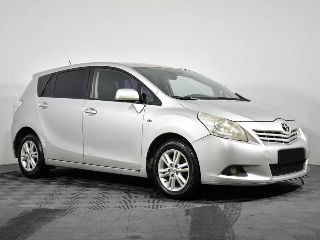 Toyota Verso 2010 года с пробегом. Фото: #2
