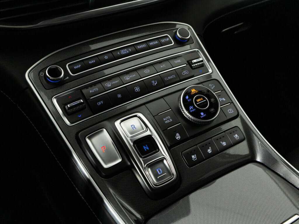 Hyundai Santa Fe 2021 года с пробегом. Фото: #14