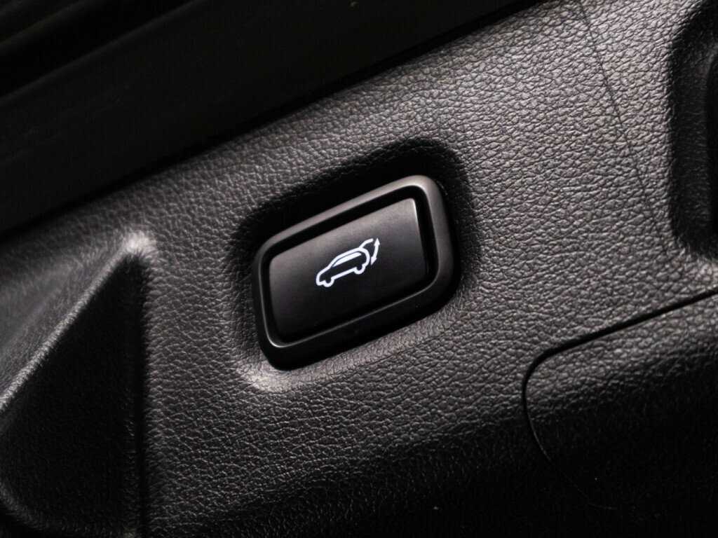 Hyundai Santa Fe 2021 года с пробегом. Фото: #14