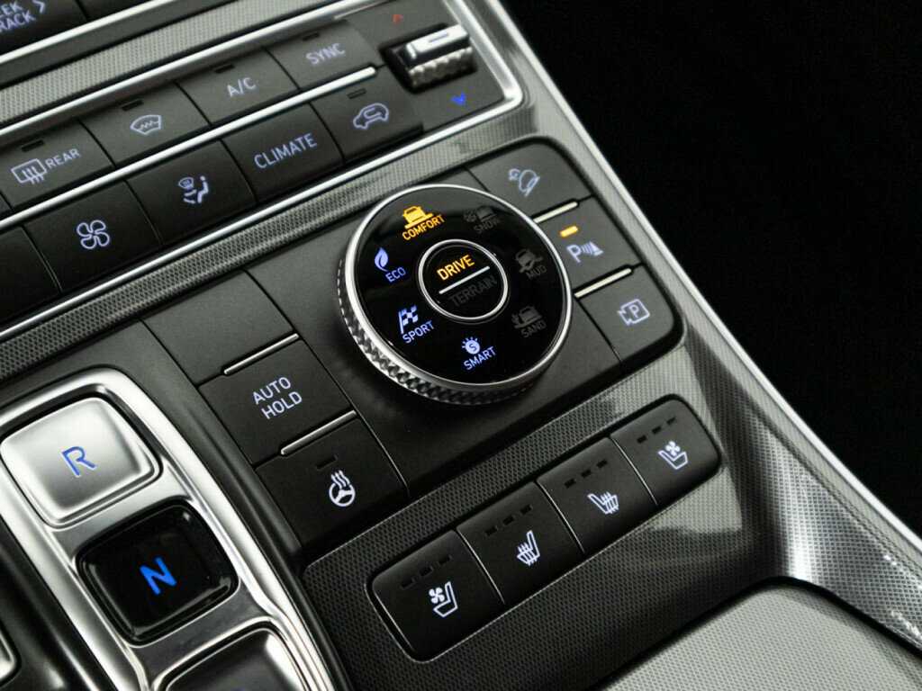 Hyundai Santa Fe 2021 года с пробегом. Фото: #19