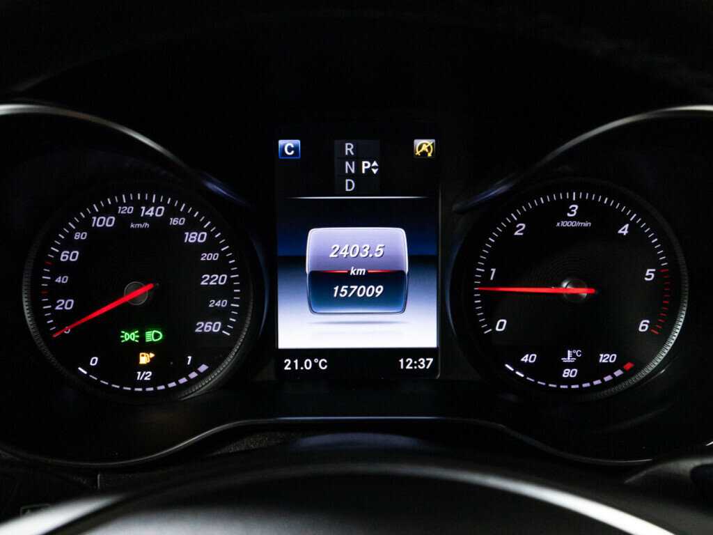 Mercedes-Benz GLC Coupe 2018 года с пробегом. Фото: #11