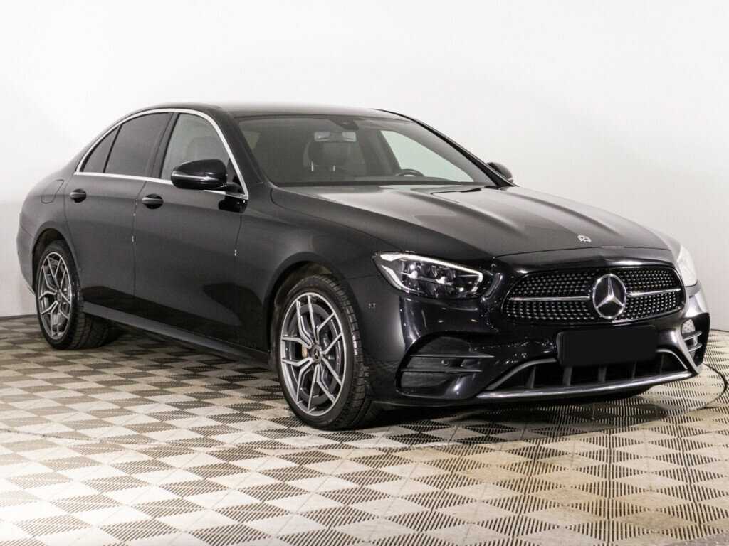Mercedes-Benz E-Класс 2020 года с пробегом. Фото: #2