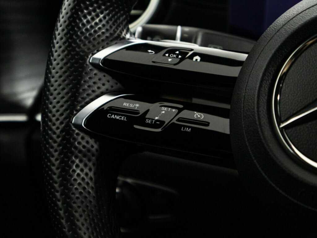 Mercedes-Benz E-Класс 2020 года с пробегом. Фото: #21