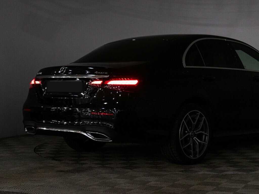 Mercedes-Benz E-Класс 2020 года с пробегом. Фото: #24