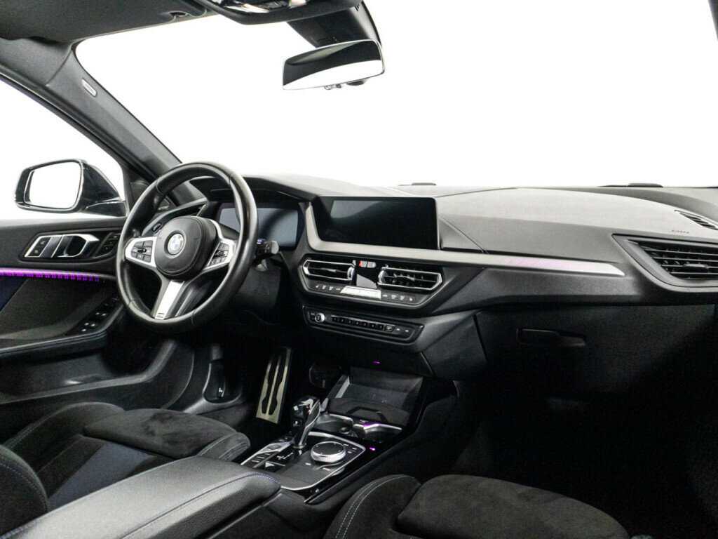 BMW 1 серии 2019 года с пробегом. Фото: #8