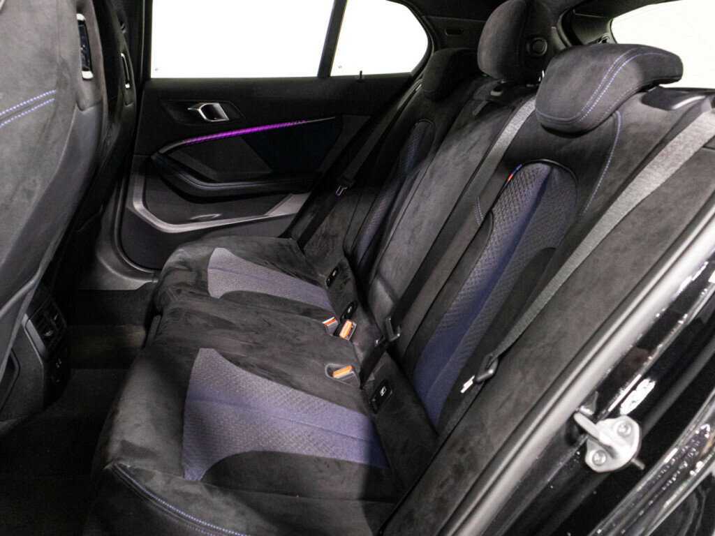 BMW 1 серии 2019 года с пробегом. Фото: #9